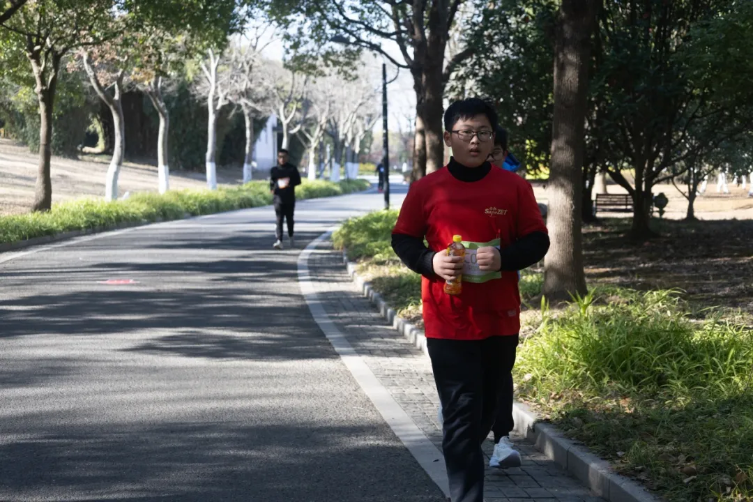 回望2024 启航2025 | AG尊时凯龙人生就博股份2025年度战略年会顺利召开